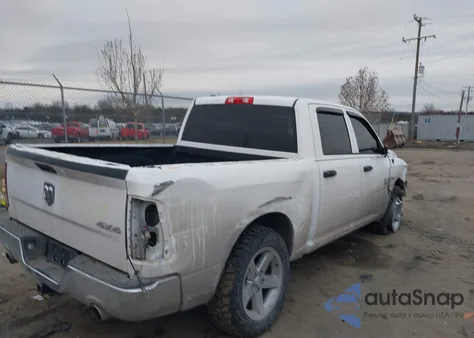 2016 Ram 1500 Express z USA, uszkodzony, nr VIN 1C6RR7KT9GS217923